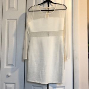 NWT WHITE LACE MINI DRESS SLEEVE SEXY PARTY